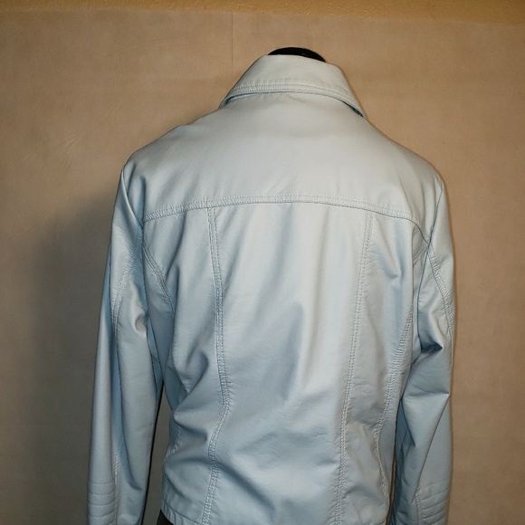 X large coat - Picture 3 of 5